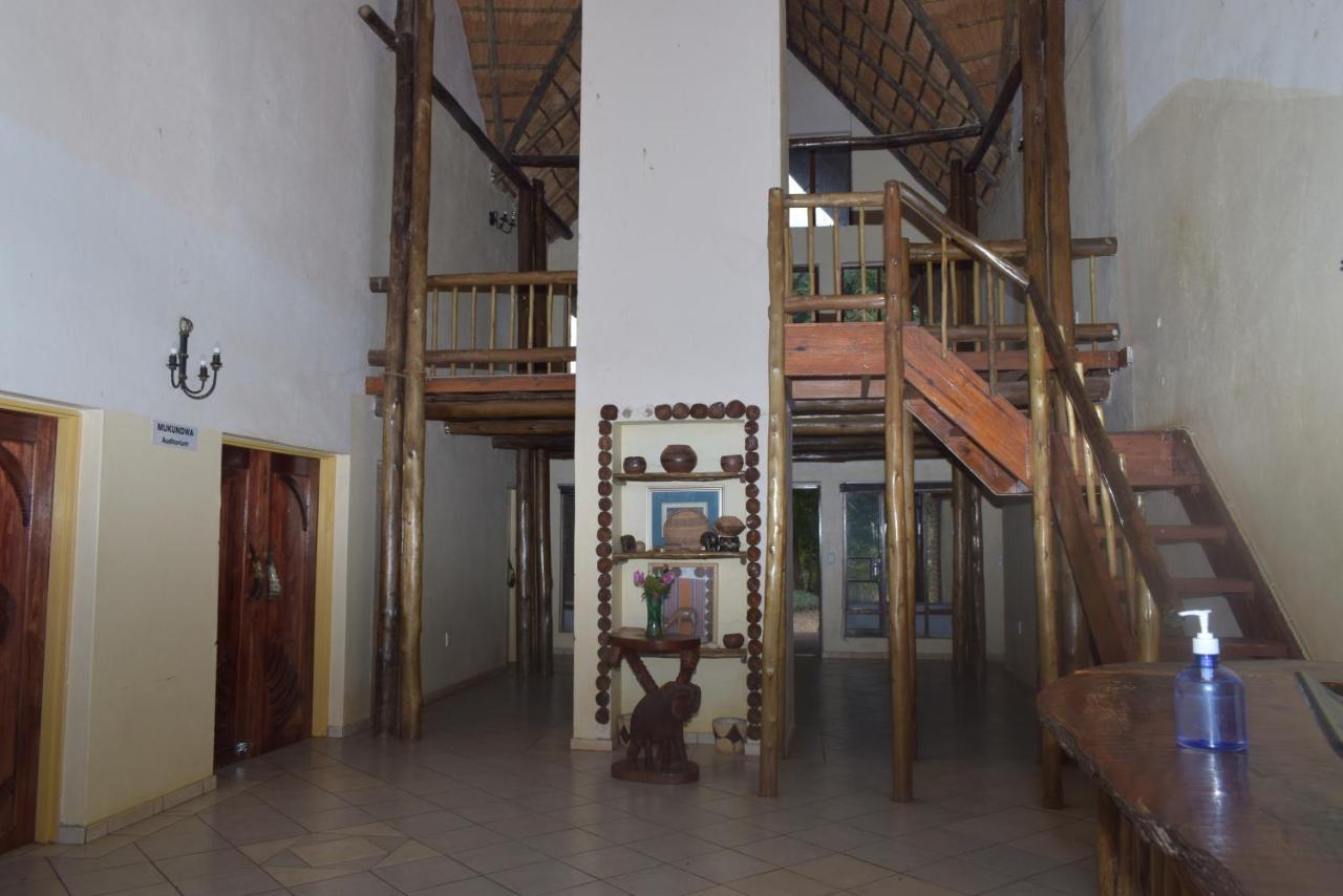 Copacopa Lodge And Conference Centre Punda Maria Eksteriør bilde